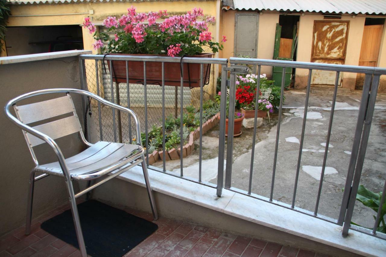 Pisa Town Acomodação com café da manhã Exterior foto